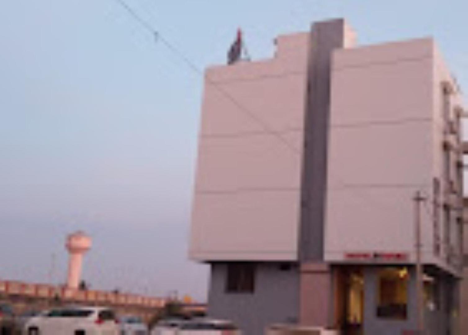 Hotel Krish , Somnāth Exteriör bild